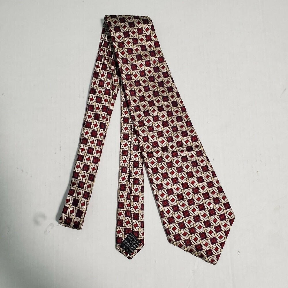 V2 by Versace Silk Tie Geometric Design Red Gray Very Good Pre-owned Condition